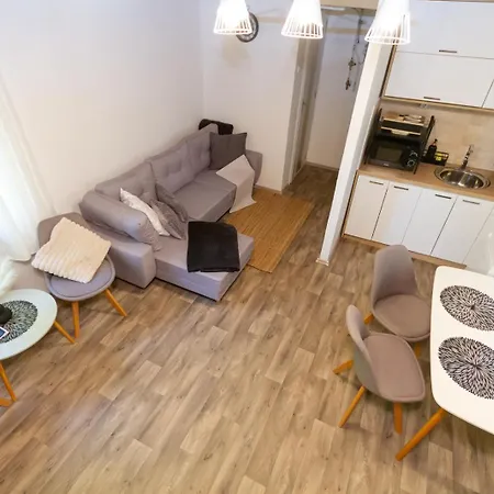 Lägenhet Hilltop Wellness Haven W Ac & Jacuzzi By Nw Recsk