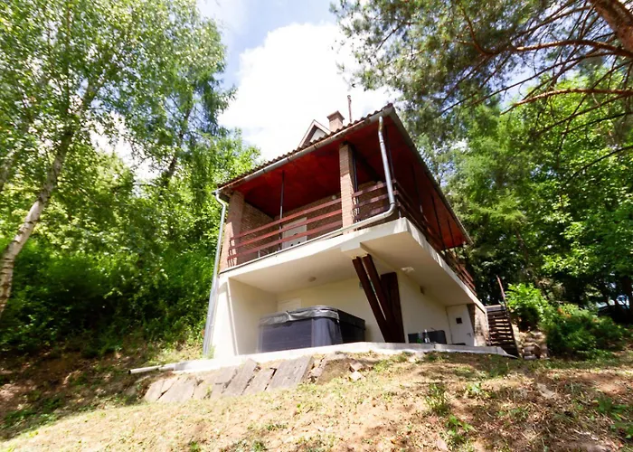 Hilltop Wellness Haven W Ac & Jacuzzi By Nw Apartament Recsk