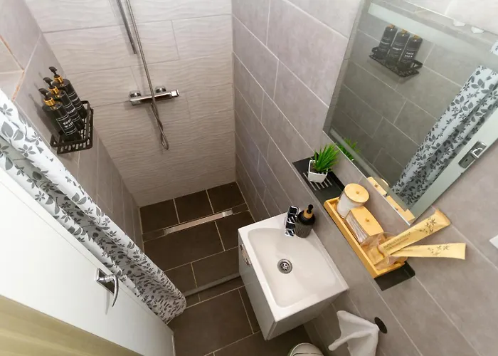 Apartament Hilltop Wellness Haven W Ac & Jacuzzi By Nw *